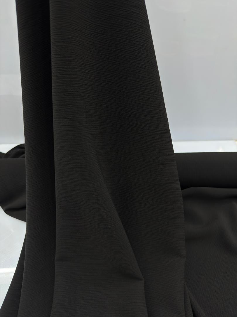 پارچه کرپ کریشه اندونزی مشکی جت بلک